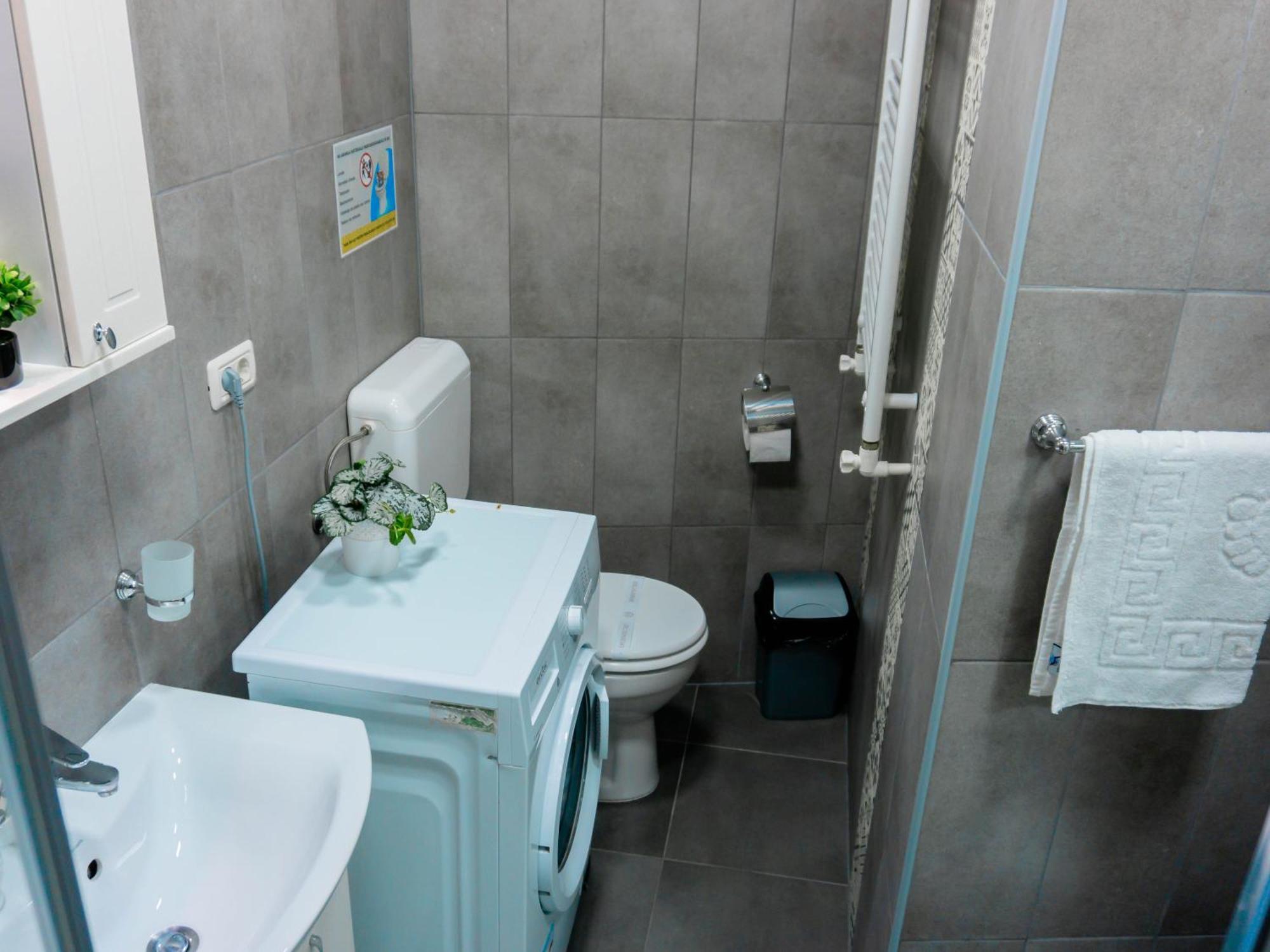 Comfortable Apartment University Square ブカレスト エクステリア 写真